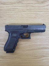 GLOCK 22 40 Smith & Wesson - 1 of 3