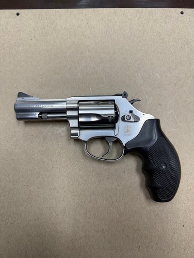 SMITH & WESSON 60-15 .357 MAG - Image 1 of 3