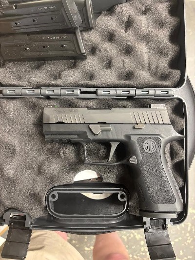 SIG SAUER P320 XCOMPACT 9MM LUGER (9X19 PARA) - Image 2 of 3