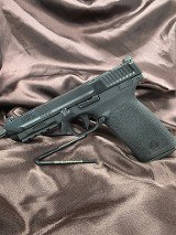 SMITH & WESSON M&P 5.7 5.7X28MM - 1 of 3
