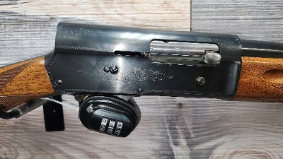 BROWNING A5 Light Twelve 12 GA - Image 3 of 3