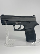 SIG SAUER P250 40 Smith & Wesson - 1 of 3