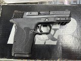 SMITH & WESSON M&P9 SHIELD EZ M2.0 9MM LUGER (9X19 PARA) - 1 of 3