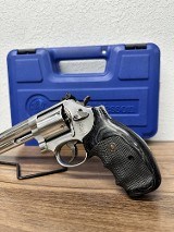 SMITH & WESSON 686-6 .357 MAG - 3 of 3
