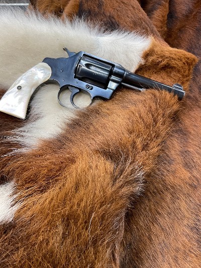 COLT police positive.38 SPL - Image 2 of 3
