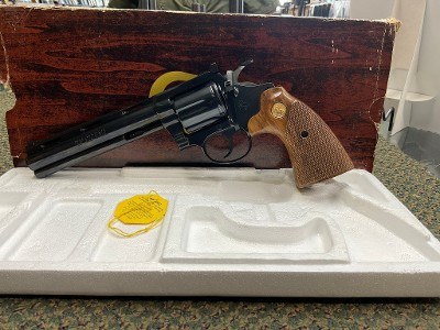 COLT DIAMONDBACK .22 CAL - Image 1 of 3