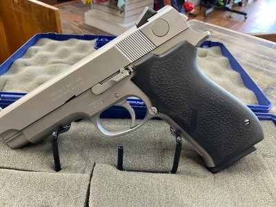 SMITH & WESSON 4586 .45 ACP - Image 2 of 3