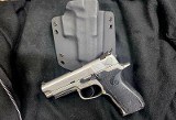 SMITH & WESSON 9 Tactical 9MM LUGER (9x19 PARA) - 2 of 2