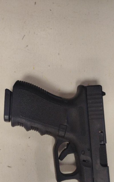 GLOCK 23 GEN 3 40 Smith & Wesson - Image 2 of 2