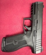 IWI MASADA 9MM LUGER (9x19 PARA) - 1 of 3