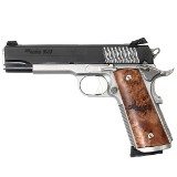 SIG SAUER 1911 STX.45 ACP - 1 of 3
