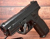 SPRINGFIELD ARMORY XD-40 Black 40 S&W 4"SA XD40 .40 S&W - 3 of 3