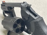 TAURUS The Judge Public Defender .45lc/.410ga - 2 of 3