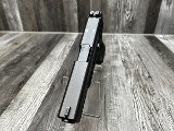 GLOCK 22 GEN 4 40 Smith & Wesson - 3 of 3