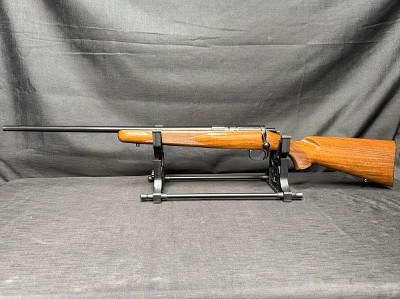 KIMBER 82 .22 LR - Image 1 of 3