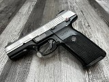 RUGER SR9 9MM LUGER (9x19 PARA) - 1 of 3