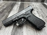 GLOCK 17 GEN 4 9MM LUGER (9x19 PARA) - 1 of 3