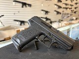 HECKLER & KOCH USP-40 COMPACT .40 S&W - 1 of 3