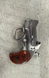 BOND ARMS Bond Defender .357 MAG - 1 of 3