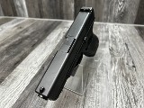 GLOCK 23 GEN 4 40 Smith & Wesson - 3 of 3