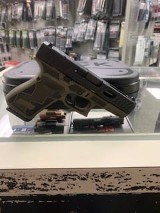 GLOCK 19V 9MM LUGER (9x19 PARA) - 1 of 3