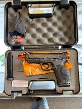 SMITH & WESSON M&P40 M2.0 .40 S&W - 1 of 3