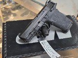 SMITH & WESSON M&P9 SHIELD EZ TS (12436) 9MM LUGER (9x19 PARA) - Image 1 of 3