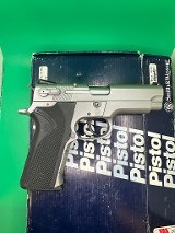SMITH & WESSON 4006 .40 S&W - 2 of 3