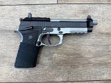 BERETTA 92XI 9MM LUGER (9X19 PARA) - 1 of 3