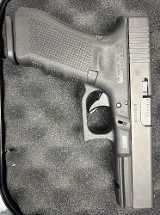 GLOCK G17 GEN 4 9MM LUGER (9x19 PARA) - 1 of 3