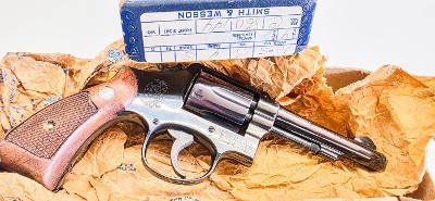 SMITH & WESSON MODEL 10-5 CHAMBERED IN .38 SPL .38 SPL - Image 3 of 3