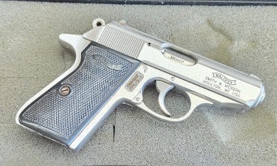 WALTHER PPK/S IS CHAMBERED IN .380 ACP .380 ACP - Image 2 of 3