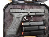 GLOCK G22 GEN 5 .40 CALIBER - 2 of 3