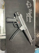 HECKLER & KOCH MP5 22LR PISTOL 81000470 22 Long Rifle (22LR) - 2 of 3