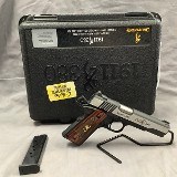 BROWNING BLACK LABEL 1911 .380 ACP - 1 of 3