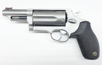 TAURUS THE JUDGE .45lc / .410 - Image 1 of 3