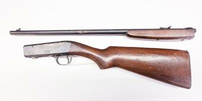 REMINGTON MODEL 24 TAKEDOWN CHAMBERED IN .22 LR .22 LR - Image 3 of 3