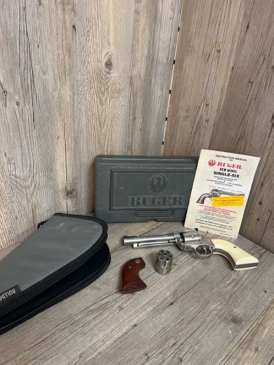 RUGER SINGLE SIX .22 CAL - Image 1 of 3