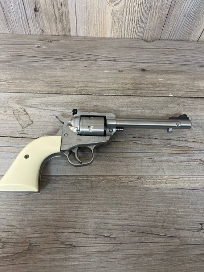 RUGER SINGLE SIX .22 CAL - Image 2 of 3
