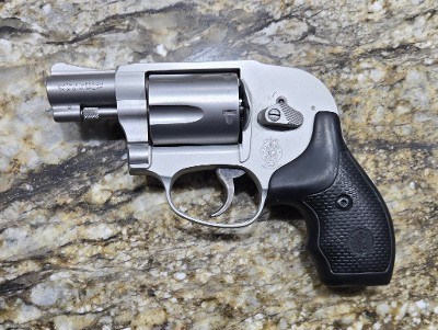SMITH & WESSON 638 .38 SPL - Image 1 of 2