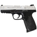 SMITH & WESSON SD40 VE CUSTOM (LE TRADE-IN) .40 S&W - 1 of 2