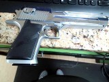 MAGNUM RESEARCH desert eagle .44 MAGNUM - 2 of 3