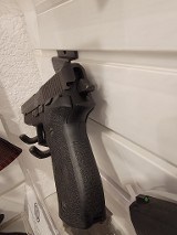 SIG SAUER p226 40SW .40 S&W - 2 of 3