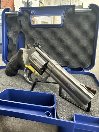 SMITH & WESSON 686-6 .357 MAG - Image 3 of 3