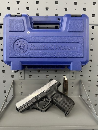 SMITH & WESSON SW9VE 9MM LUGER (9x19 PARA) - Image 1 of 2