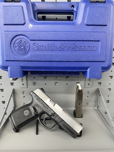 SMITH & WESSON SW9VE 9MM LUGER (9x19 PARA) - Image 2 of 2