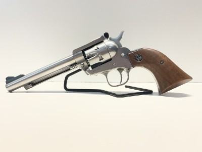 RUGER NEW MODEL SINGLE SIX .22 CAL - Image 1 of 3