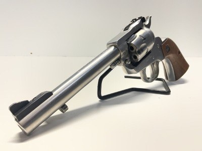 RUGER NEW MODEL SINGLE SIX .22 CAL - Image 3 of 3