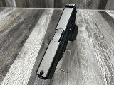 GLOCK 23 GEN 4 40 Smith & Wesson - 3 of 3