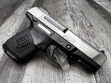RUGER SR9C 9MM LUGER (9x19 PARA) - 2 of 3